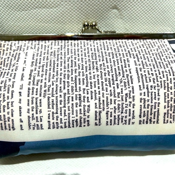 👜Cute Rare Stunning Vintage Benefit Cosmetics / Travel Bag - Picture 7 of 9